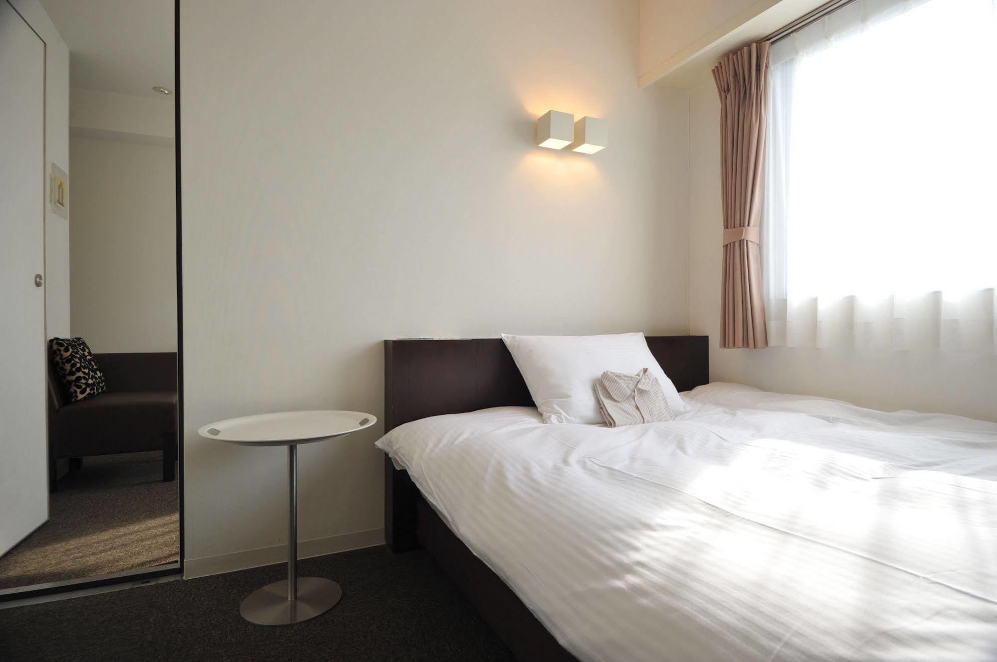 7 Days Hotel Plus Kōchi Екстериор снимка